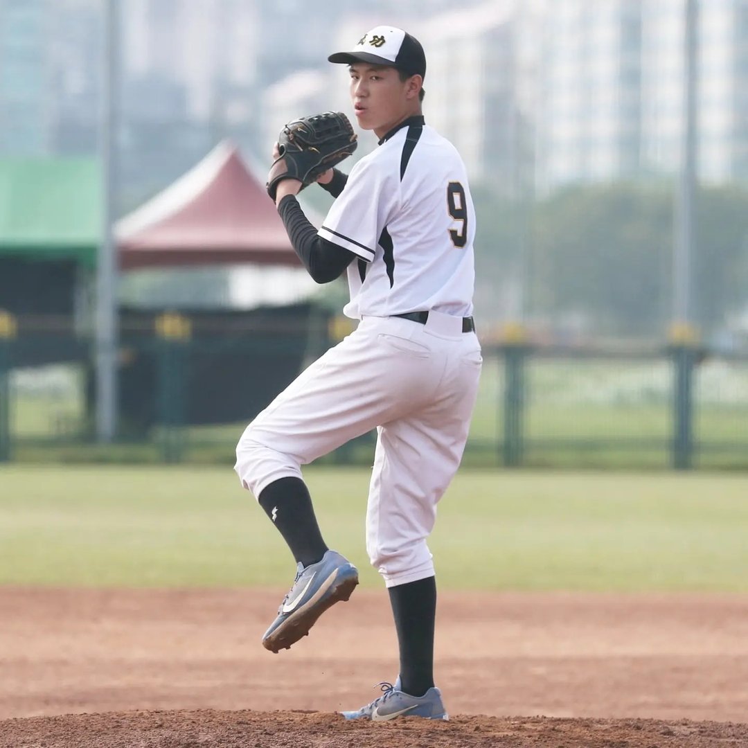 <strong>陳丕榮 PI-JUNG CHEN</strong><br>nick01232b@gmail.com